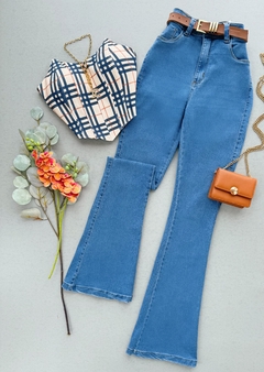 Calça jeans flare premium