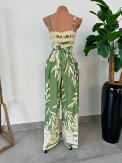 Macacão Safira pantalona na internet