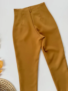 Calça ZRA caramelo na internet