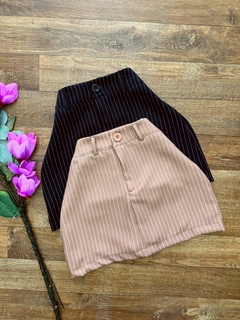Saia/shorts alfaiataria risca de giz