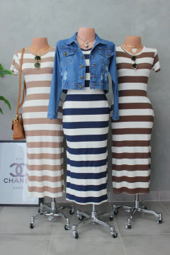 Vestido midi listrado na internet