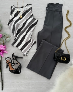 Calça pantalona alfaiataria