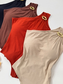 Body manga nula fivela na internet