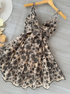 Vestido laise bordado nude - comprar online
