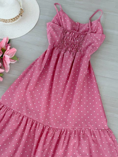 Vestido Midi poá na internet