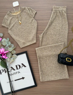 Conjunto canelado (cópia)