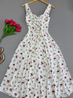 Vestido midi Luana na internet