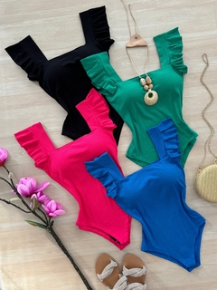 Body cavado babado