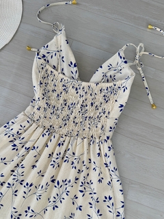 Vestido longo estampado na internet