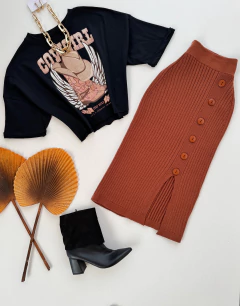 Imagem do Saia midi tricot botoes