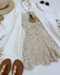 Shorts crochê