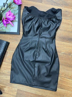 vestido courino barbatanas na internet