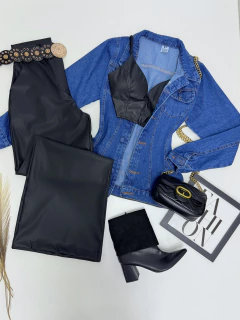 Calça courino wide leg na internet