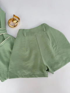 Conjunto shorts e colete - comprar online