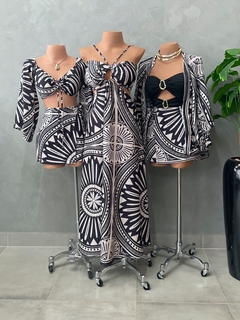 Conjunto kimono na internet