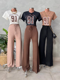 Calça listrada moldal (cópia) - (cópia) on internet