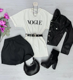 Camisetão Barbie (cópia)