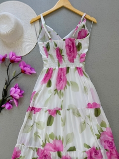 Vestido Alice branco com pink na internet