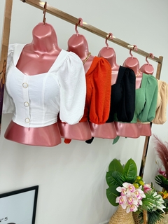 Cropped botões - comprar online