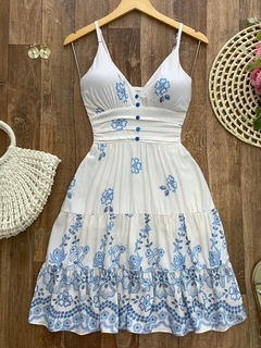 Vestido botões