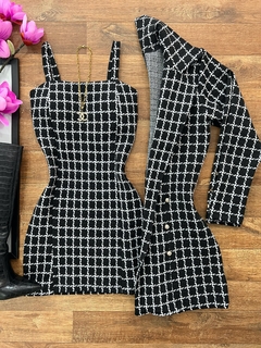 Conjunto vestido e máxi blazer