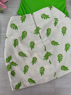 Saia/shorts linho bordado - Glamix 