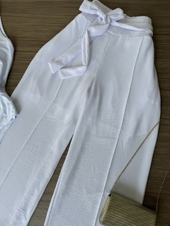 Calça pantalona branca - Glamix 