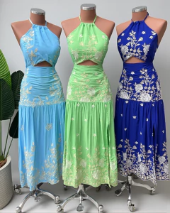 Imagem do Vestido midi bordado