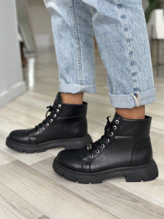 NALA 51 - COMPAÑIA DE ZAPATOS