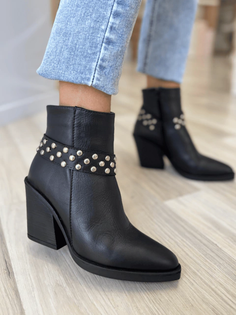 EMILIA - comprar online