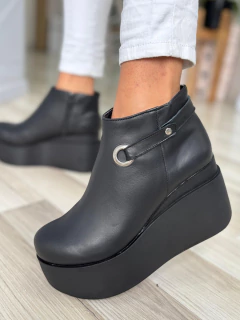 LORNA negro - comprar online