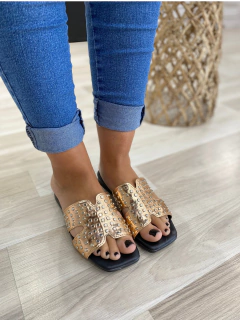 7001 ZU NEGRO na internet