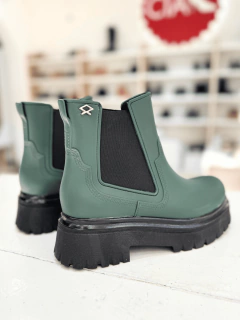 SHIVA VERDE en internet