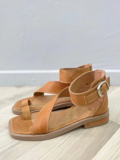 LOURDES - COMPAÑIA DE ZAPATOS