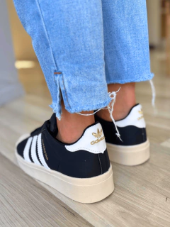 BONEGA - COMPAÑIA DE ZAPATOS