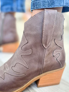 LARA - COMPAÑIA DE ZAPATOS
