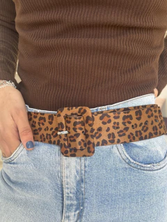 CINTO GAMUZA ANIMAL PRINT en internet