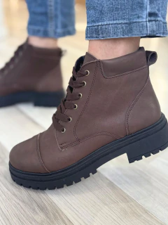 1020 ULA CHOCOLATE - COMPAÑIA DE ZAPATOS