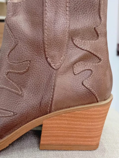 LARA - COMPAÑIA DE ZAPATOS