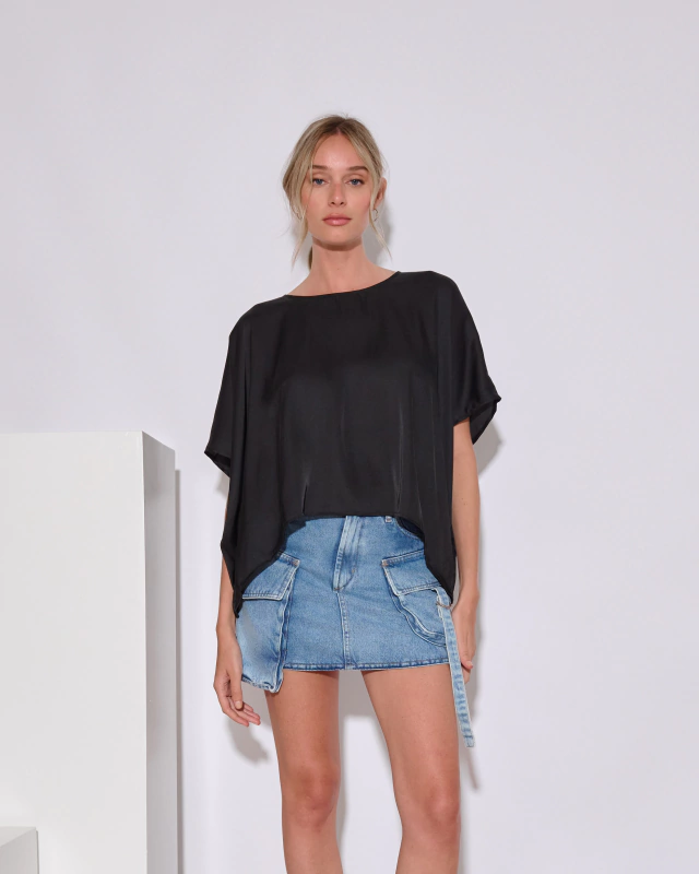 Blusa Amadea Negro thumbnail 2