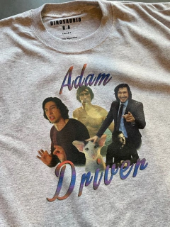 Remera Adam Driver na internet