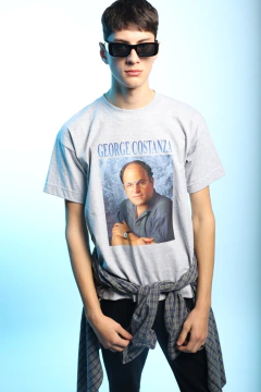 Remera George Costanza - Dinosaurio
