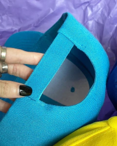 Cap clásica gabardina