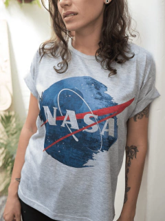 (Ungendered) Remera Death Star en internet