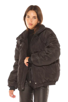 Campera Puffer Herzeleid na internet