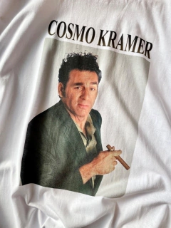 Remera Cosmo Kramer