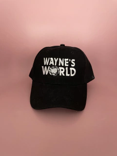 Gorra wayne’s world bordada - Dinosaurio