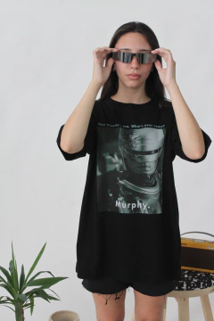 Remera Murphy on internet
