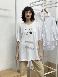 Remera Zeit - Dinosaurio