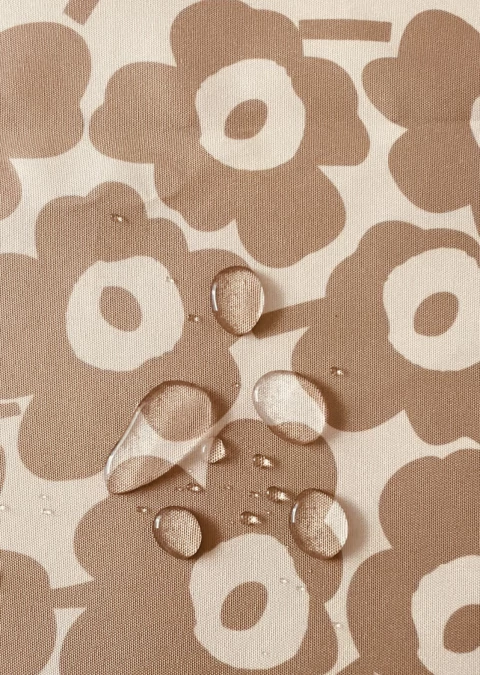 Manteles impermeables y ANTIDERRAME! desde $23040 con transferencia - comprar online